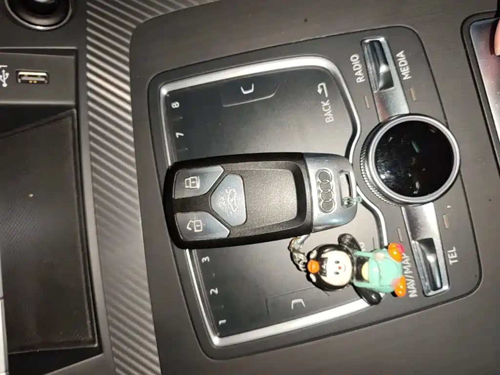Audi Q5L — миниатюра 9