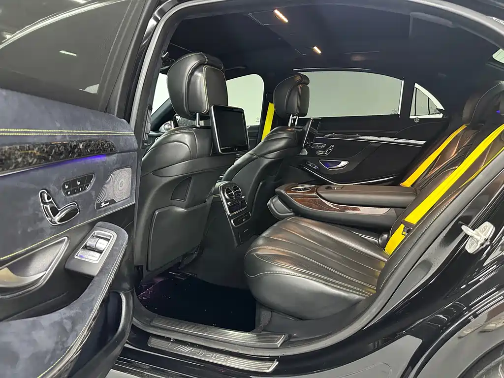 Mercedes-Benz S-Class — миниатюра 10