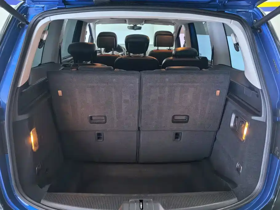 Volkswagen Sharan — миниатюра 4