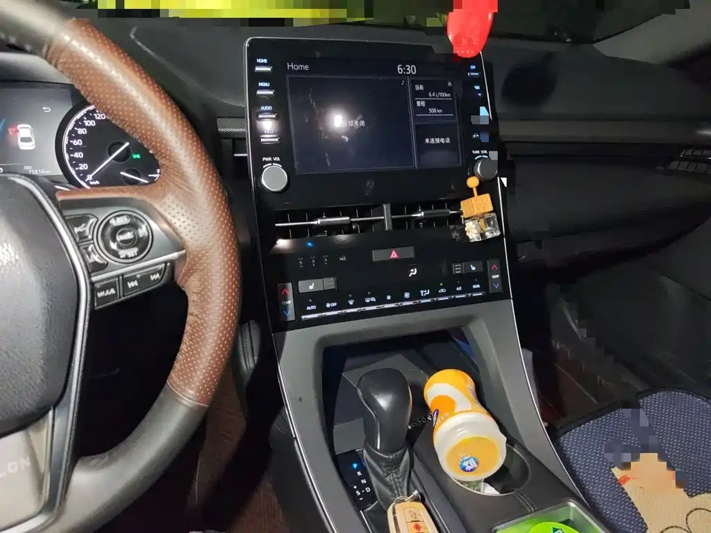Toyota Avalon — миниатюра 6