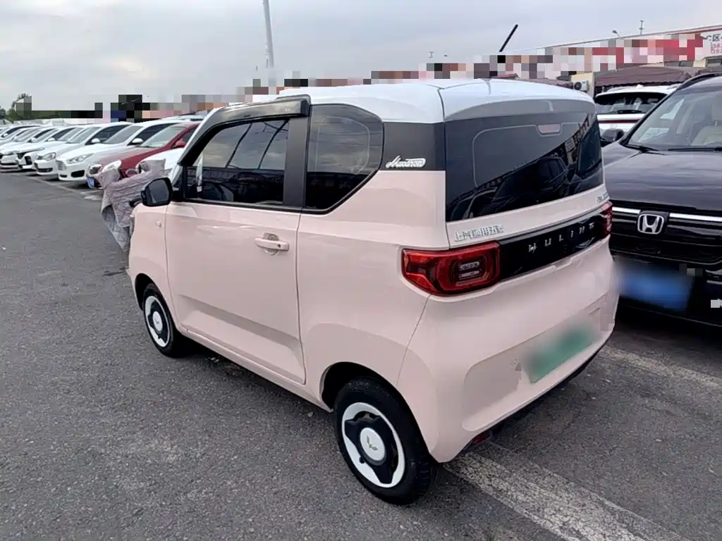 Wuling MINIEV — миниатюра 5