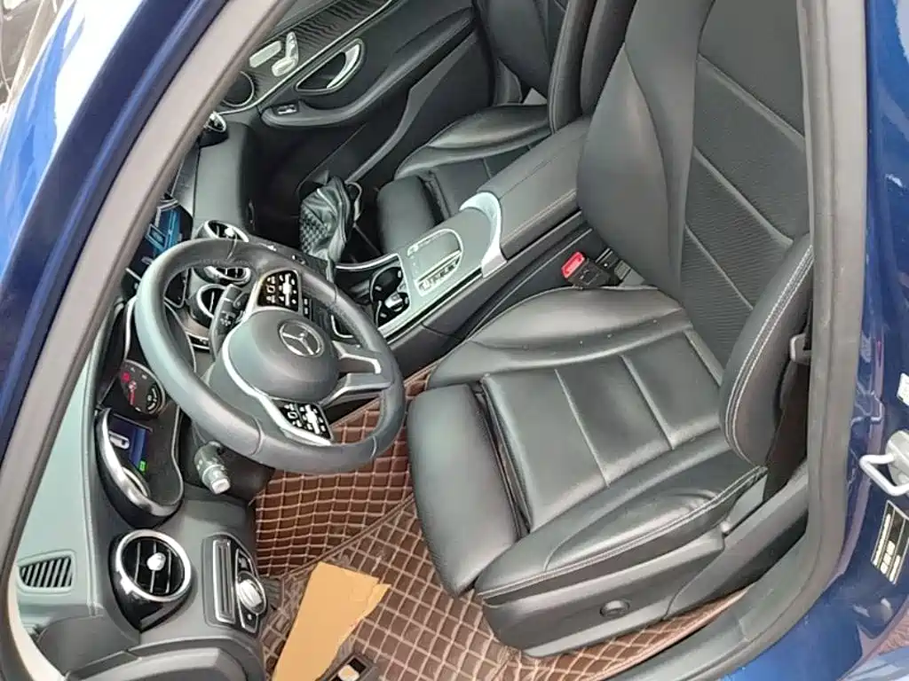 Mercedes-Benz C-Class — миниатюра 15