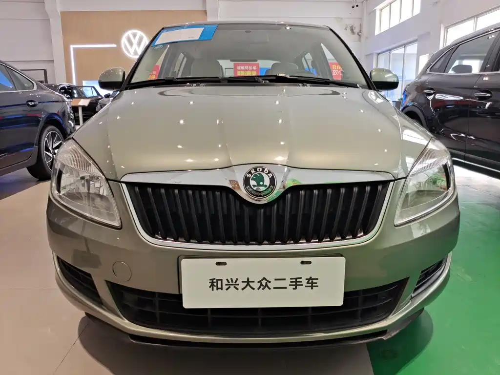 Skoda Fabia 2012 1.4L AT