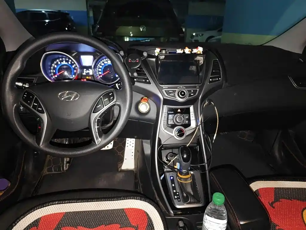 Hyundai Elantra Langdong — миниатюра 13
