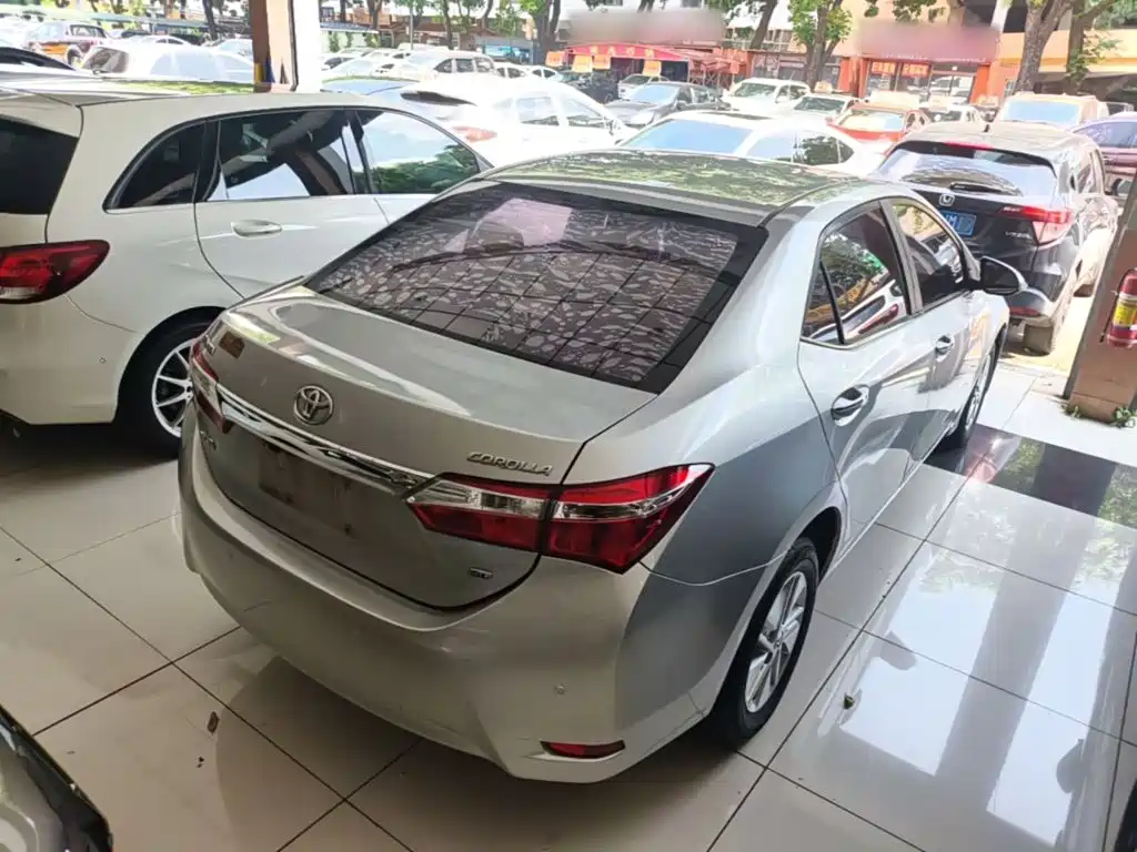 Toyota Corolla — миниатюра 7