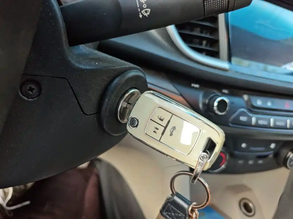 Buick Excelle — миниатюра 9