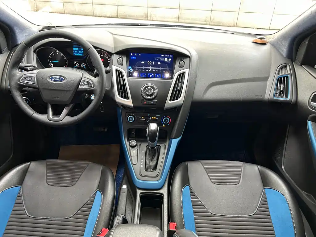 Ford Focus — миниатюра 15