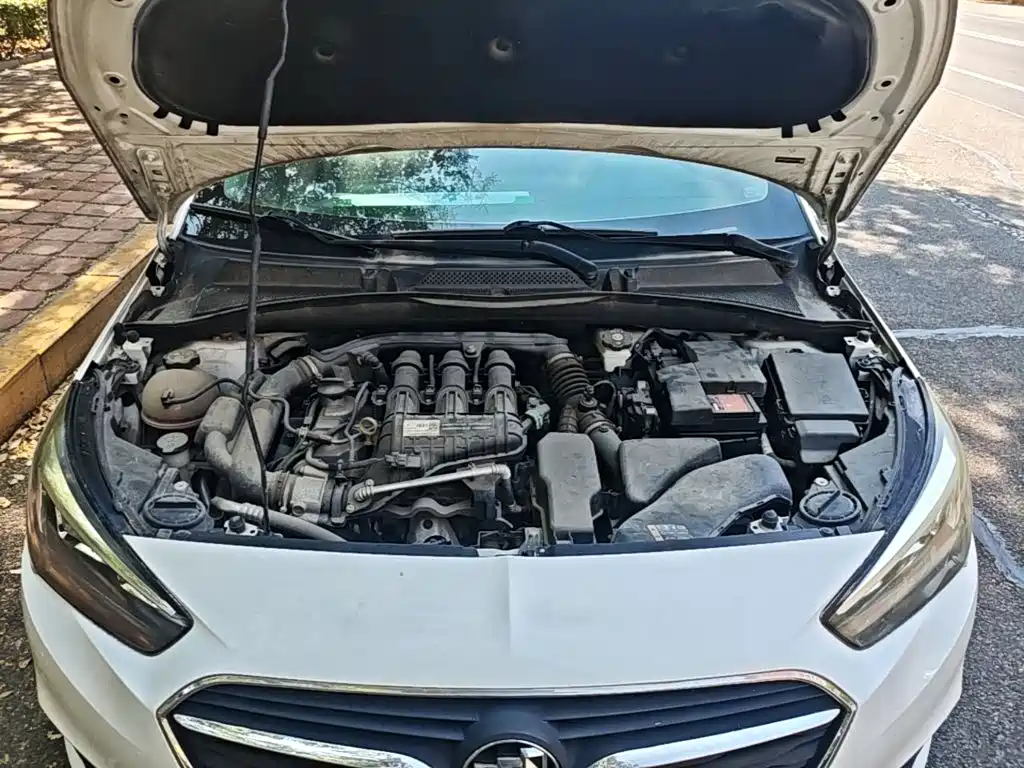 Buick Excelle — миниатюра 20
