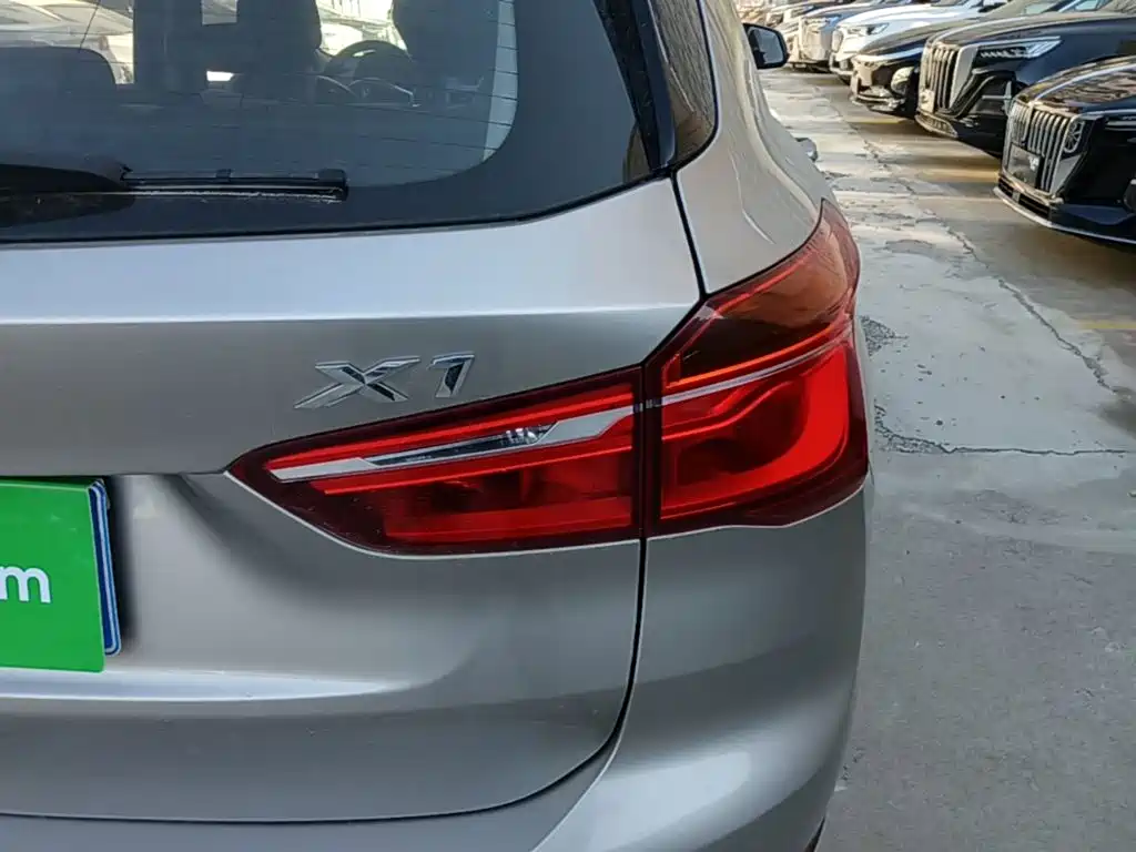 BMW X1 — миниатюра 8
