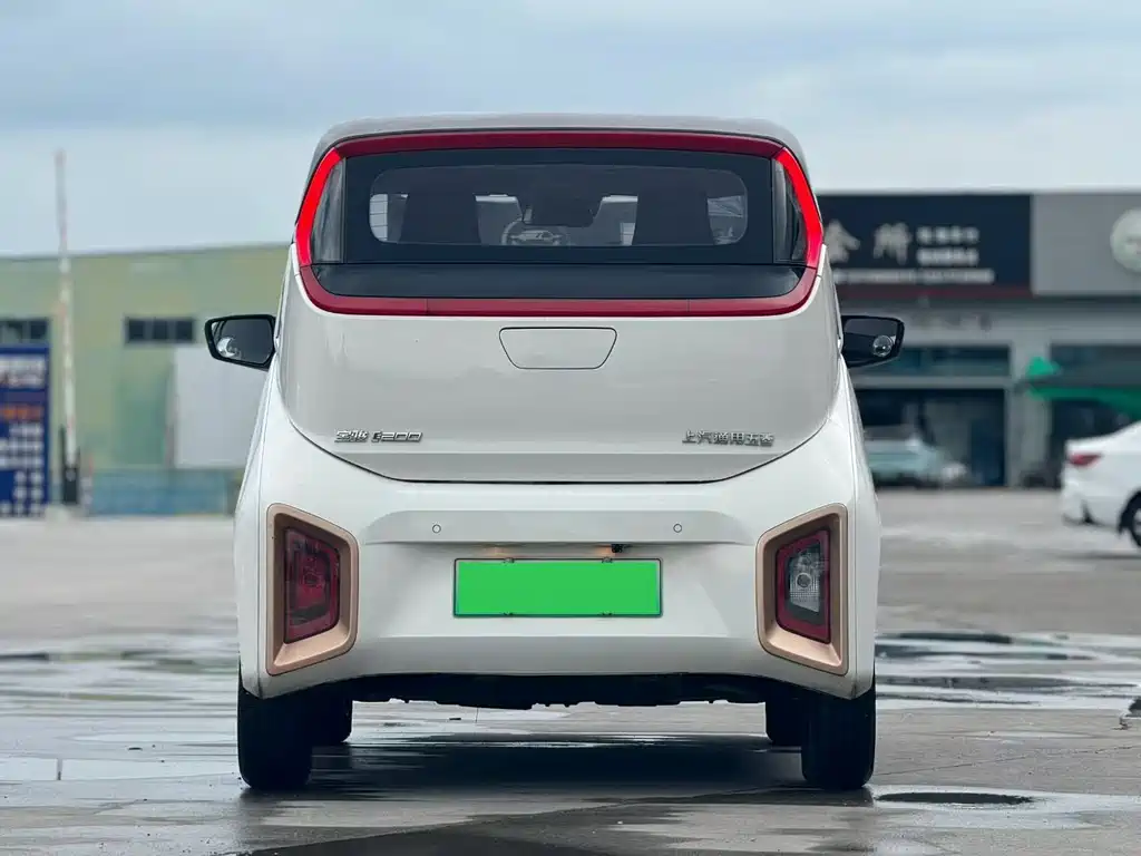 Baojun E200 — миниатюра 5