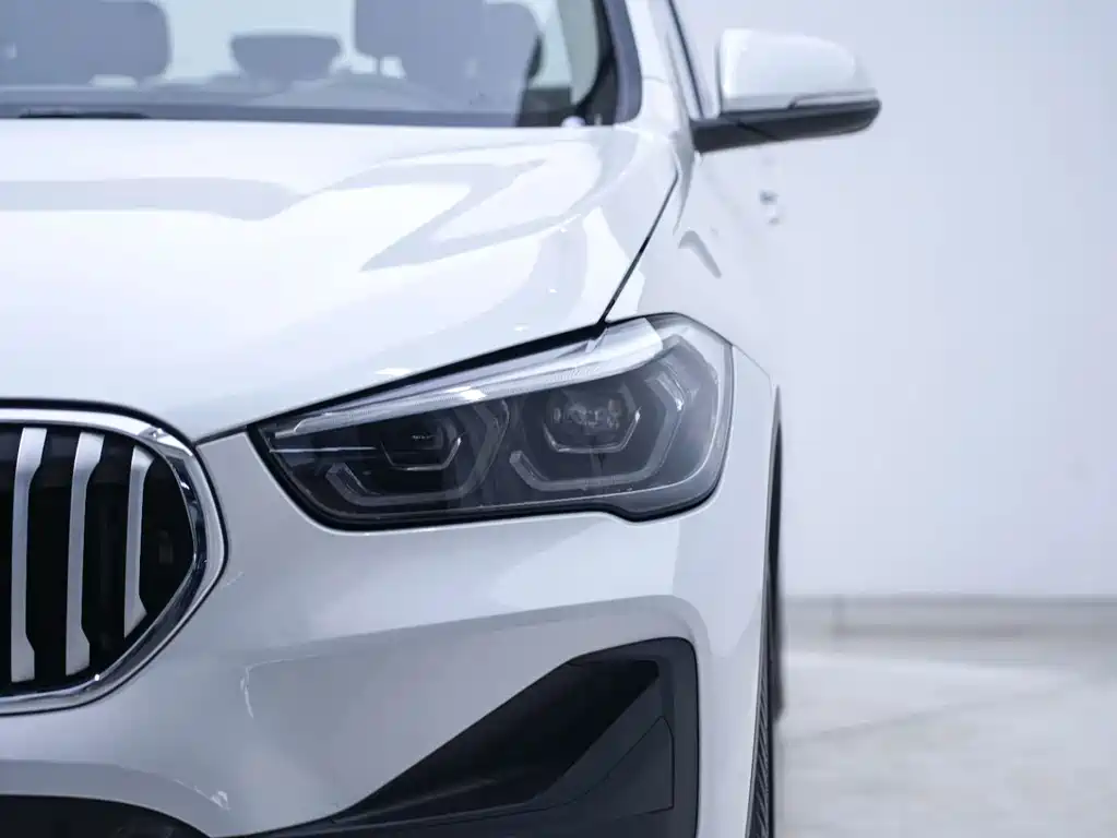 BMW X1 — миниатюра 8