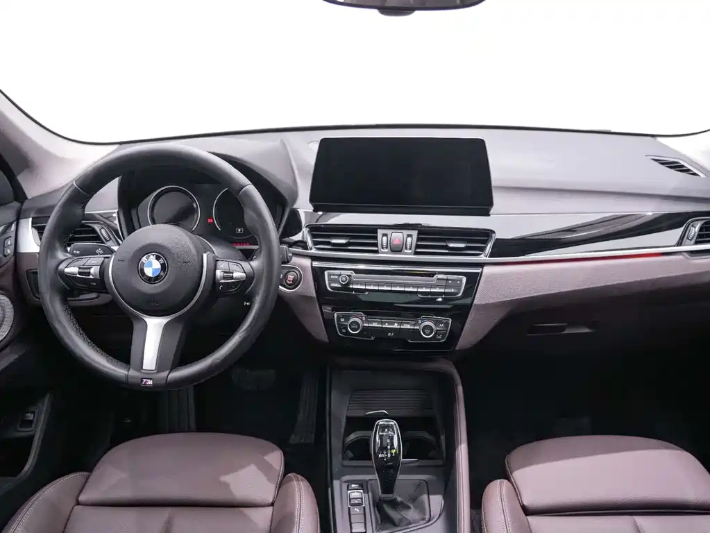 BMW X1 — миниатюра 11