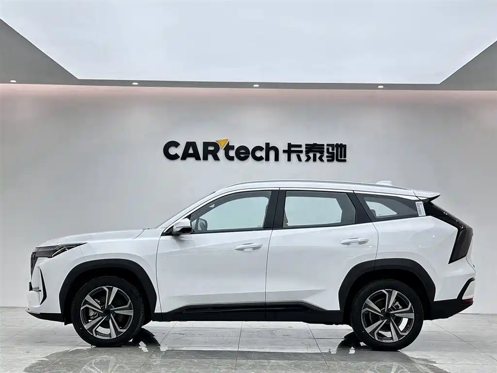 Geely Boyue L L 2025 1.5TD DCT