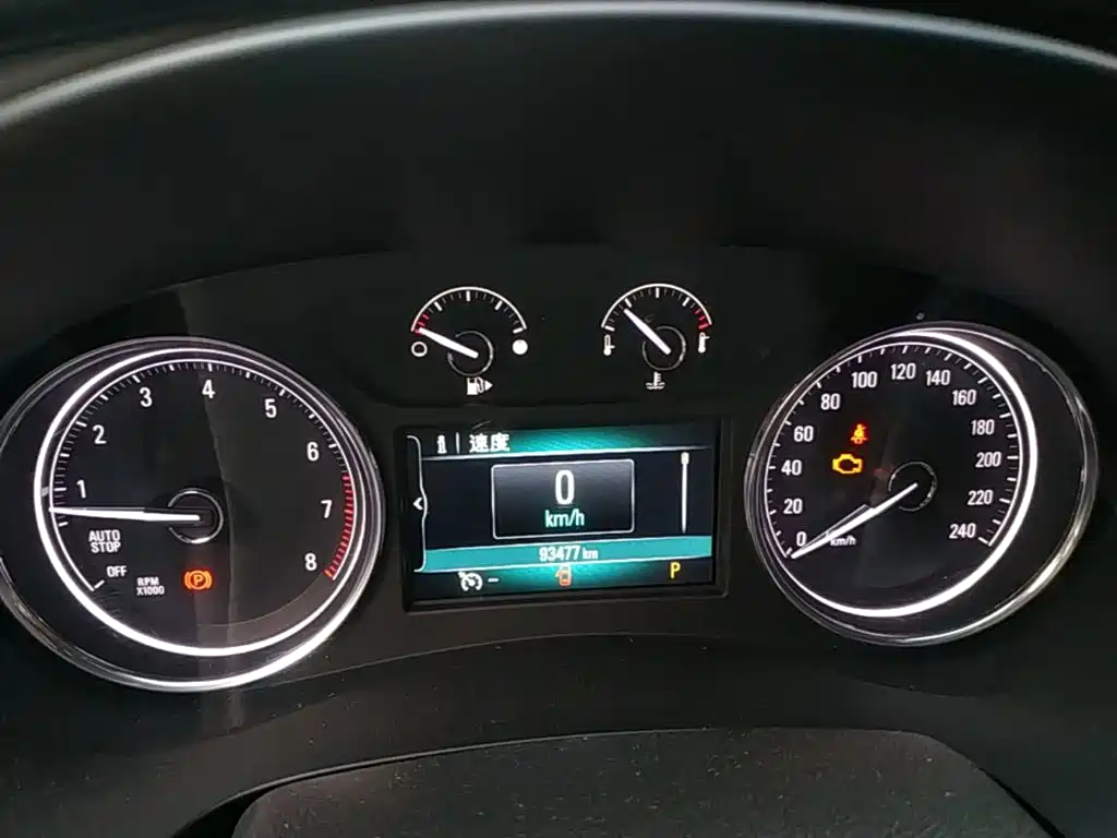 Buick LaCrosse — миниатюра 12