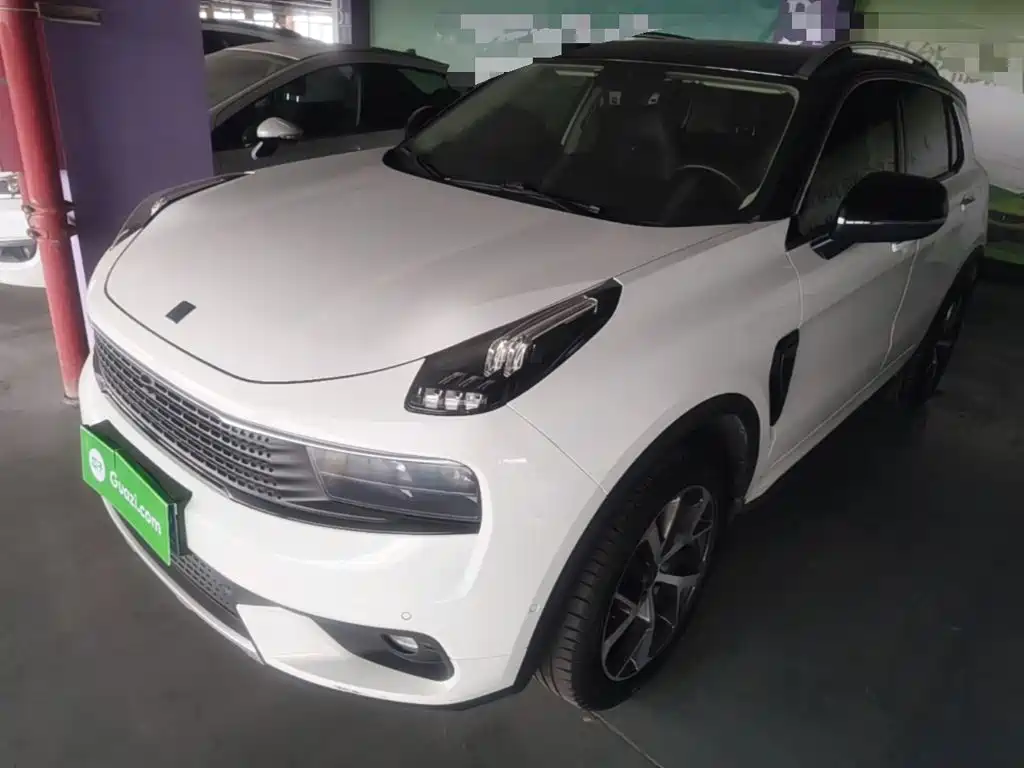 Lynk & Co 01 — миниатюра 2