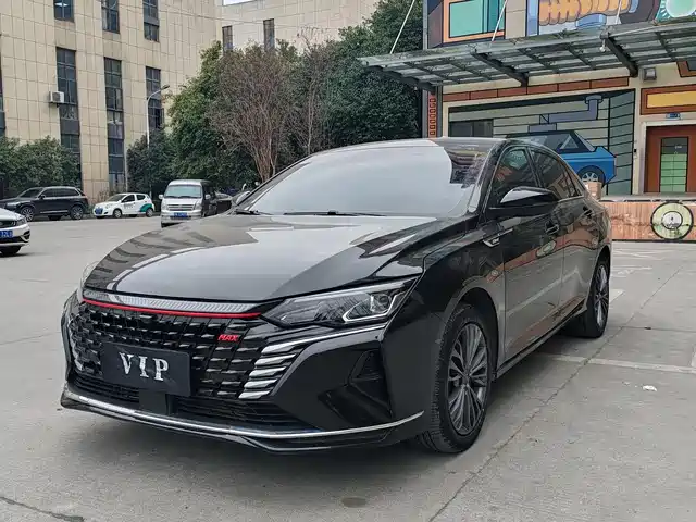 DONGFENG YI HYUN MAX