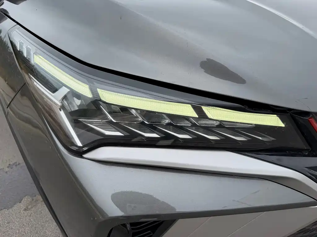 Geely Binyue — миниатюра 22