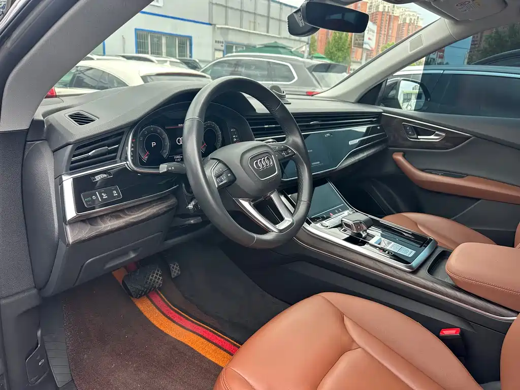 Audi Q8 — миниатюра 4