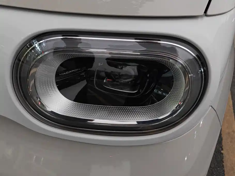 Wuling MINIEV — миниатюра 5