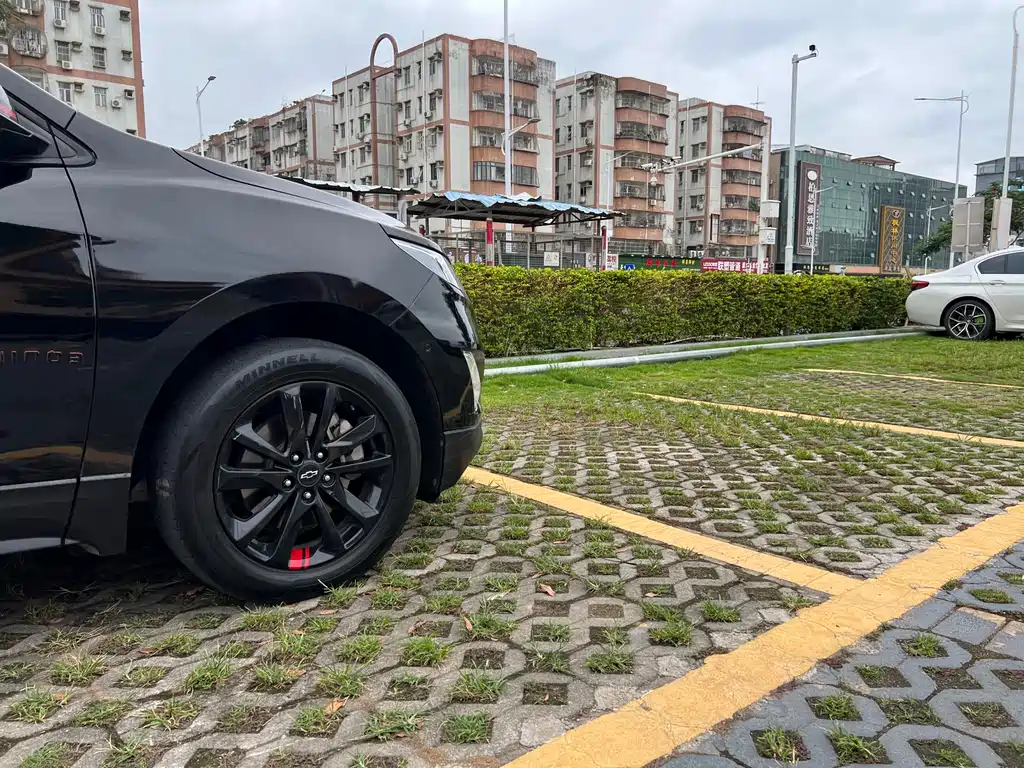 Chevrolet Equinox 2019 Redline 550T AT RS V