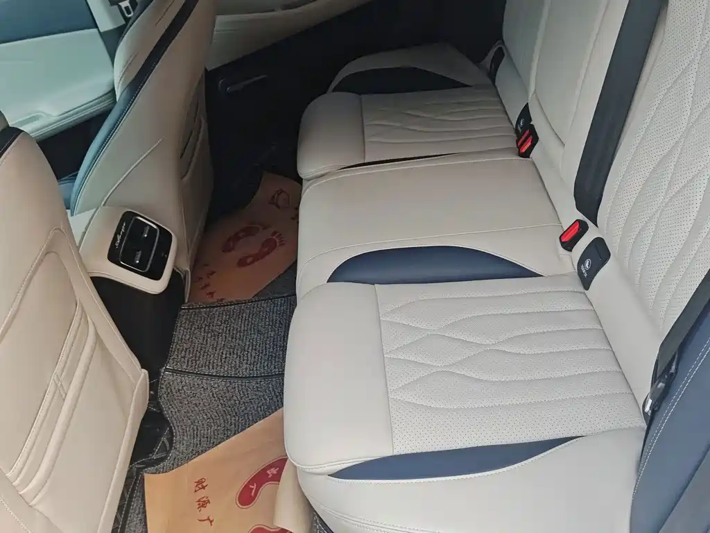 Chery Arrizo 8 — миниатюра 5