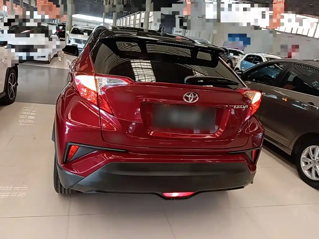 Toyota IZOA — миниатюра 6
