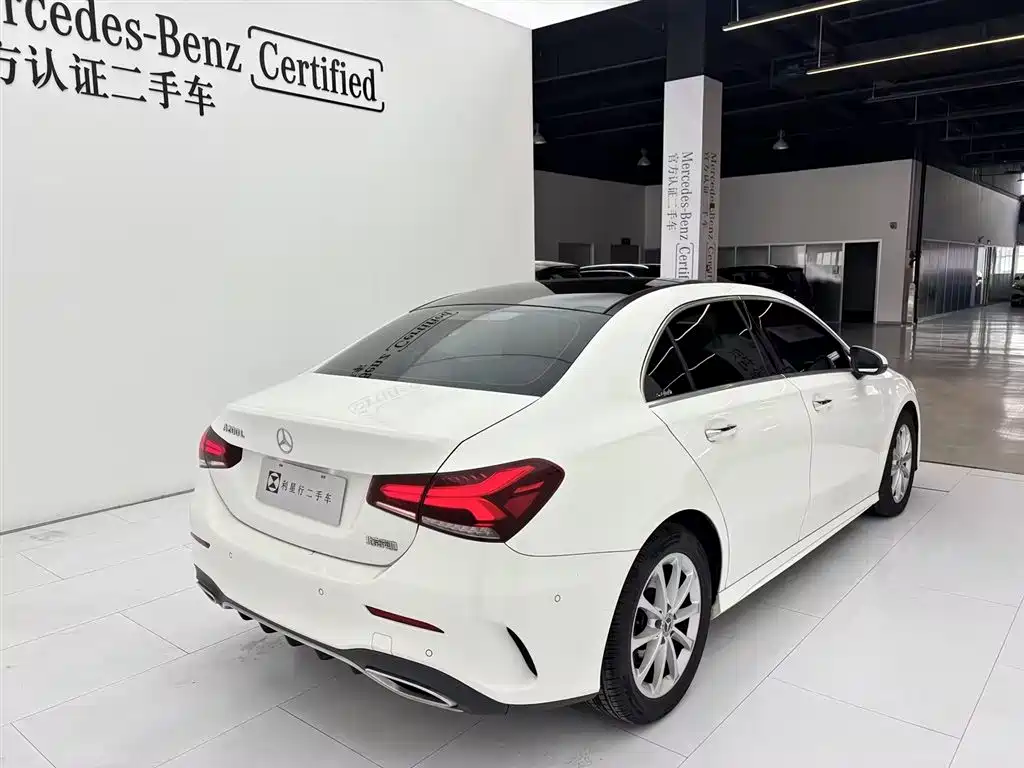 MERCEDES-BENZ A CLASS