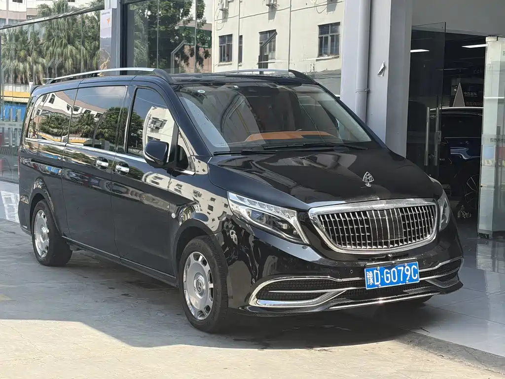 Mercedes-Benz V-Class (Import) — миниатюра 4