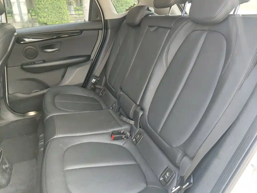 BMW 2 Series Active Tourer (Import) — миниатюра 13