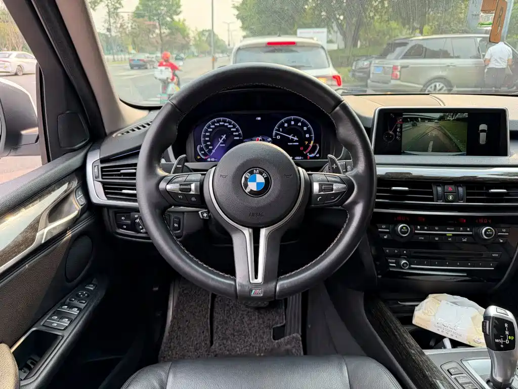 BMW X5 (Import) — миниатюра 14