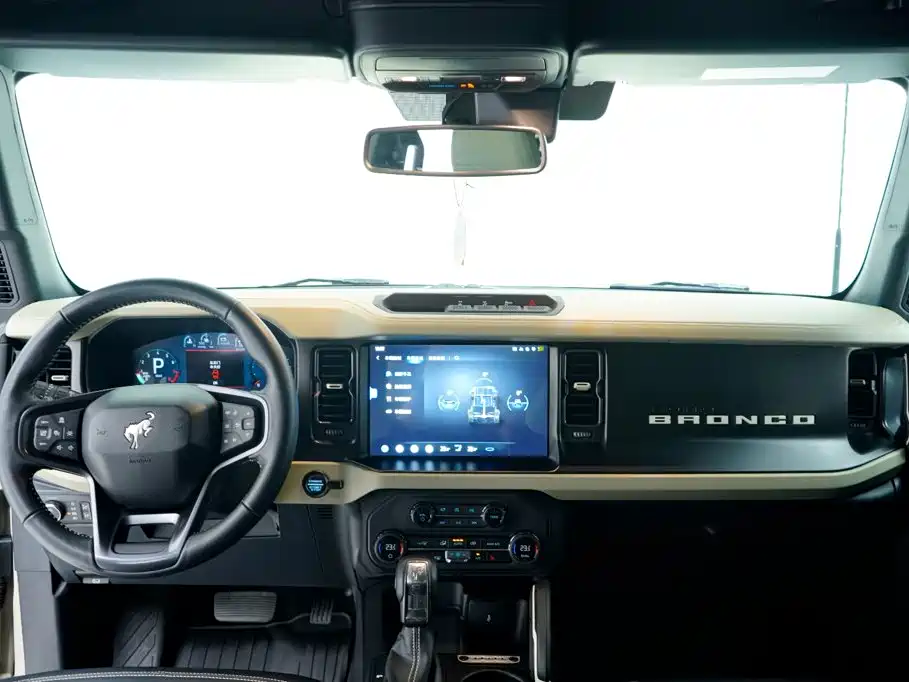 Ford Bronco — миниатюра 4