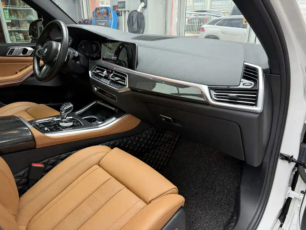 BMW X5 (Import) — миниатюра 10