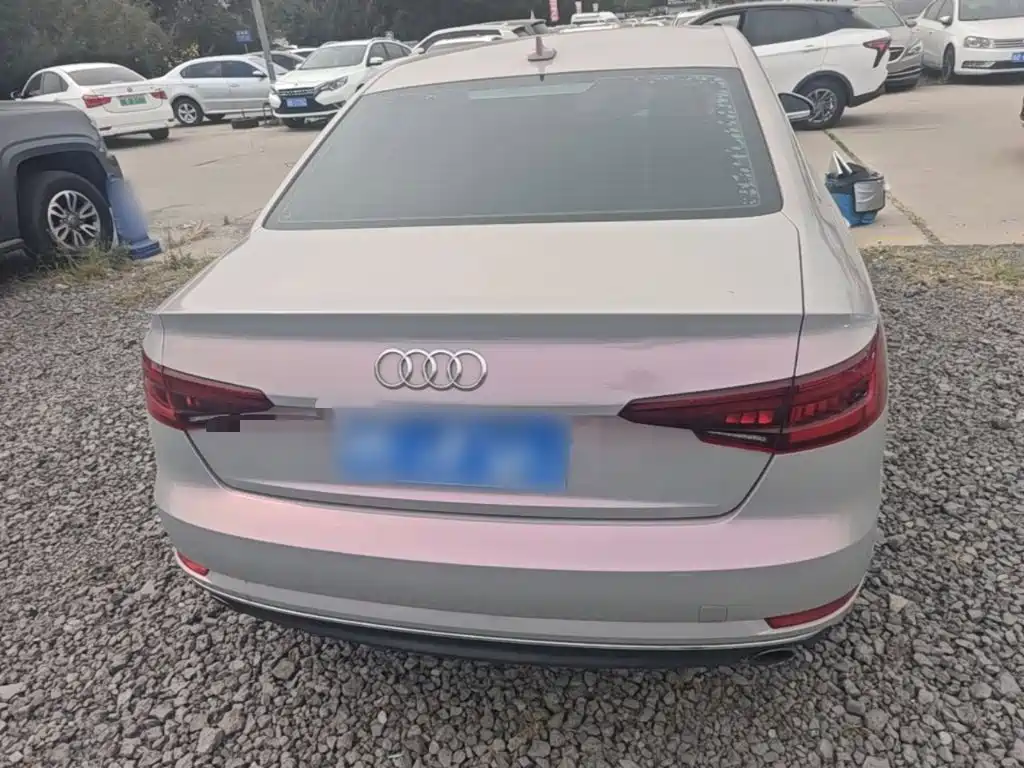 Audi A4L — миниатюра 6