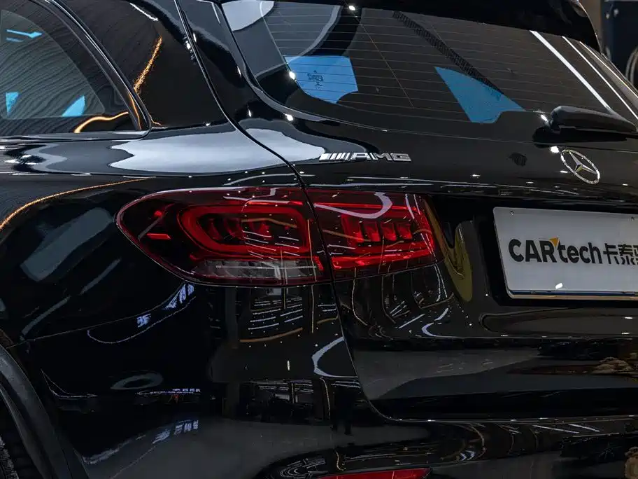 MERCEDES-BENZ GLC AMG