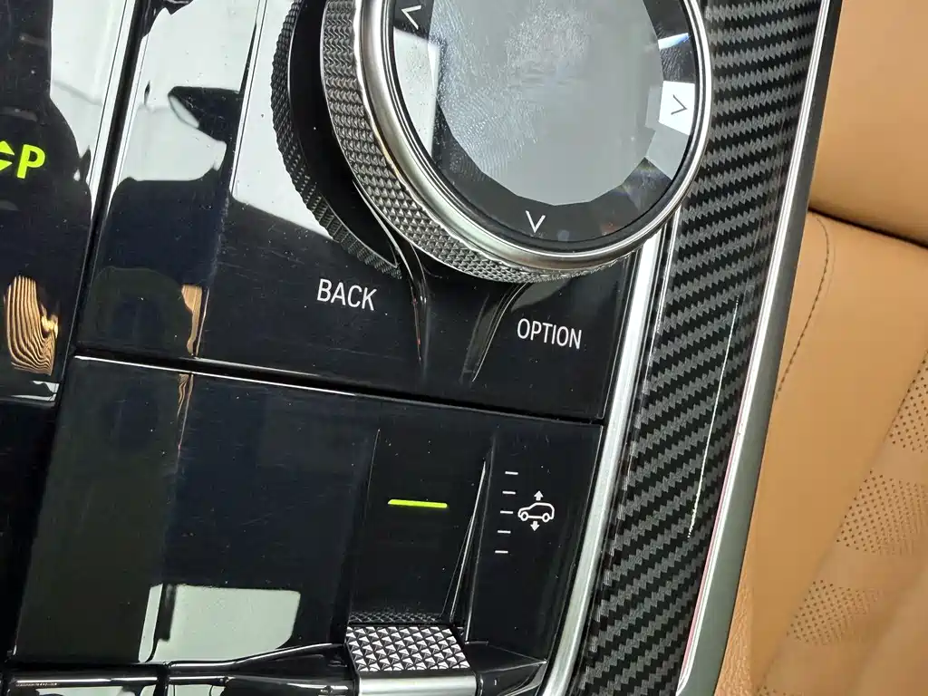 BMW X5 (Import) — миниатюра 18