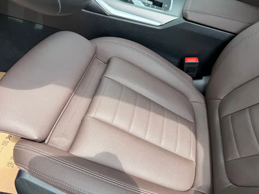 BMW 3 Series — миниатюра 22