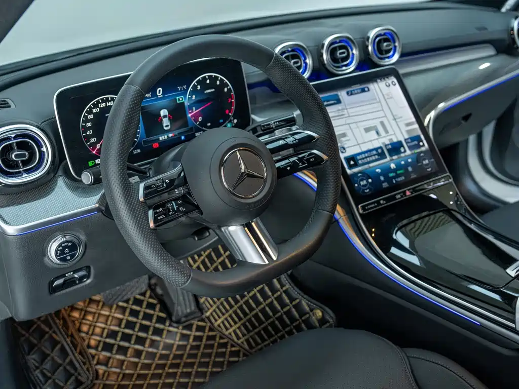 Mercedes-Benz C-Class — миниатюра 10