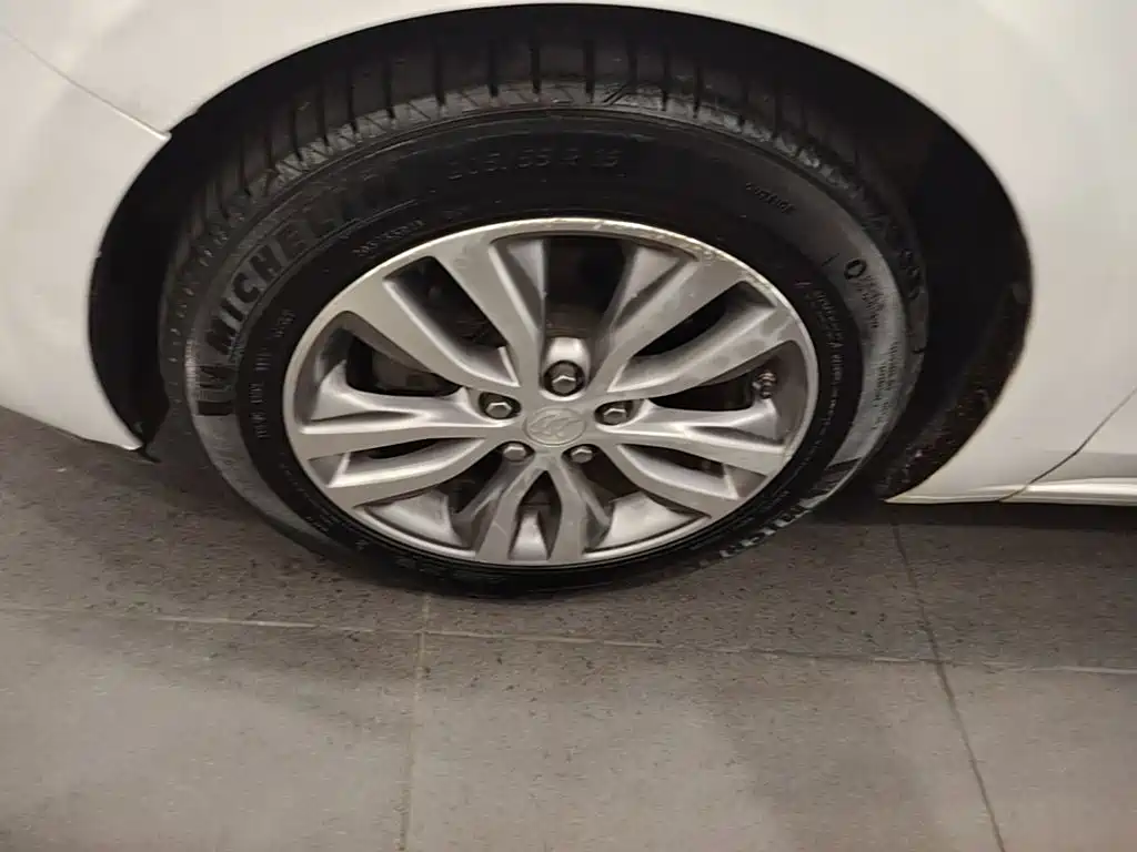 Buick Excelle — миниатюра 23