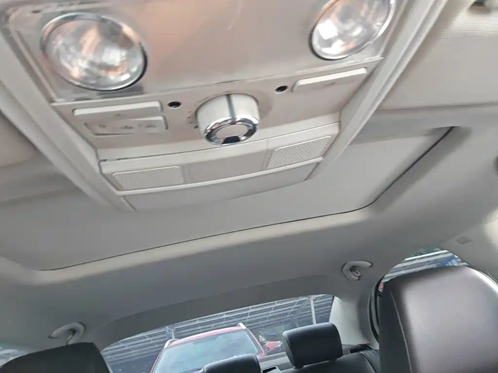 Volkswagen Sagitar — миниатюра 18