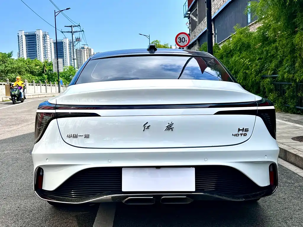 Hongqi Hongqi H6 — миниатюра 5