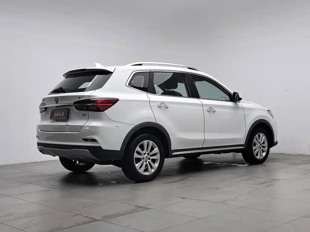 Roewe RX5 — миниатюра 2