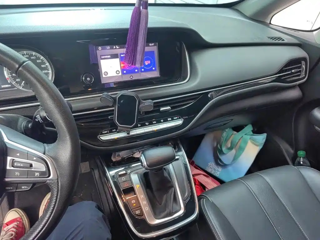 GAC Motor Trumpchi M6 — миниатюра 9