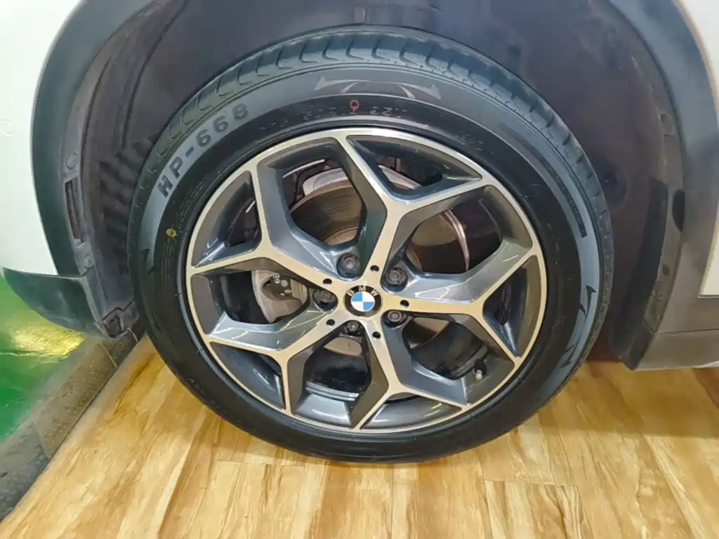 BMW X1 — миниатюра 23