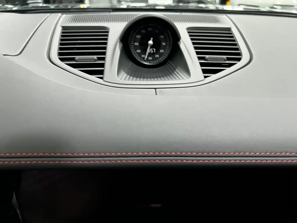 Porsche Panamera — миниатюра 11