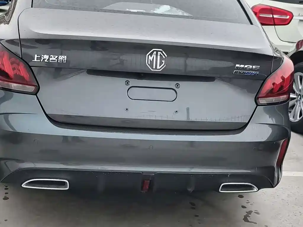 MG MG5 — миниатюра 4