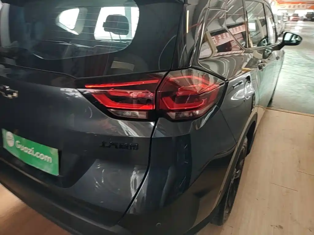 Chevrolet Volando — миниатюра 8