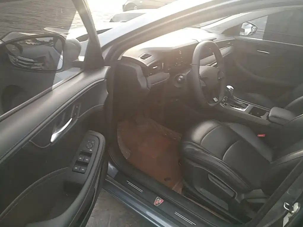 Roewe i5 — миниатюра 16