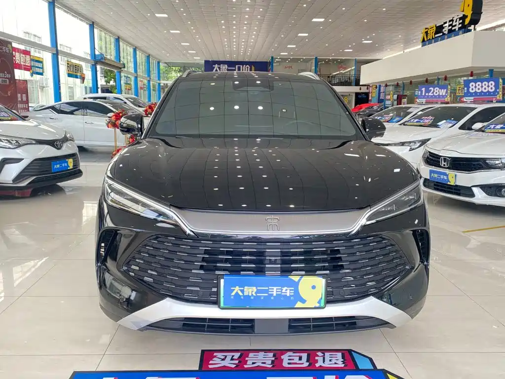 BYD L DM-i — миниатюра 2