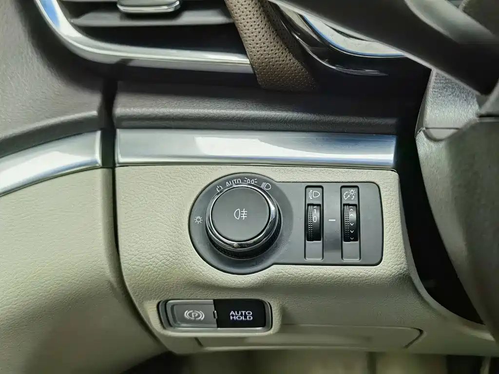 Buick GL8 — миниатюра 21