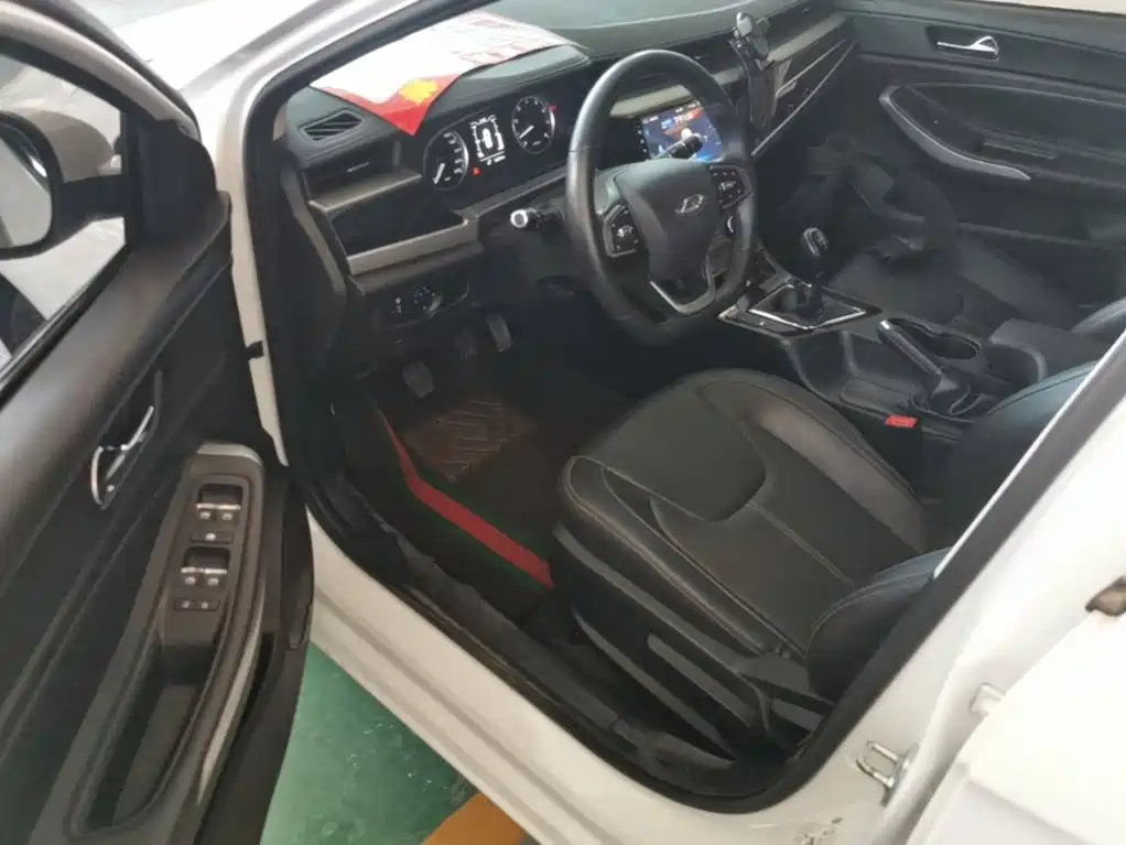 Chery Arrizo 5 — миниатюра 16